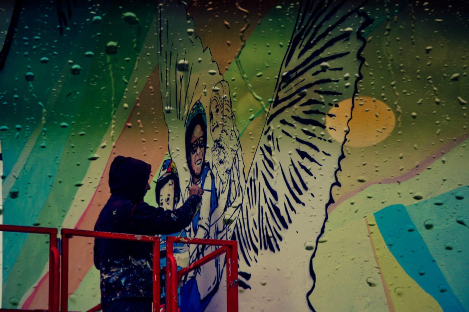 Leonard Lesic making MyMural (photo by Natasha Thompson)